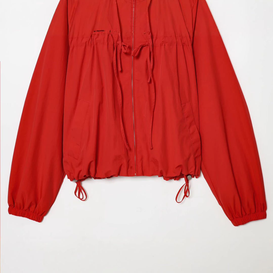 Women's short hooded windbreaker with drawstring, zipper, and elastic hem Mune Fashion