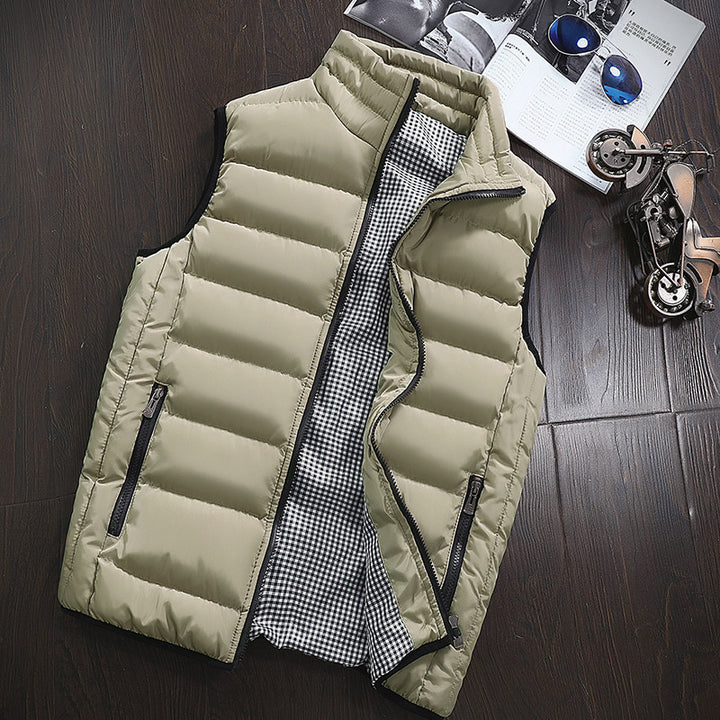 Men's Sleeveless Lightweight Padded Waistcoat with Thermal Lining, Stand Collar, and Checked Inner Lining Mune Fashion