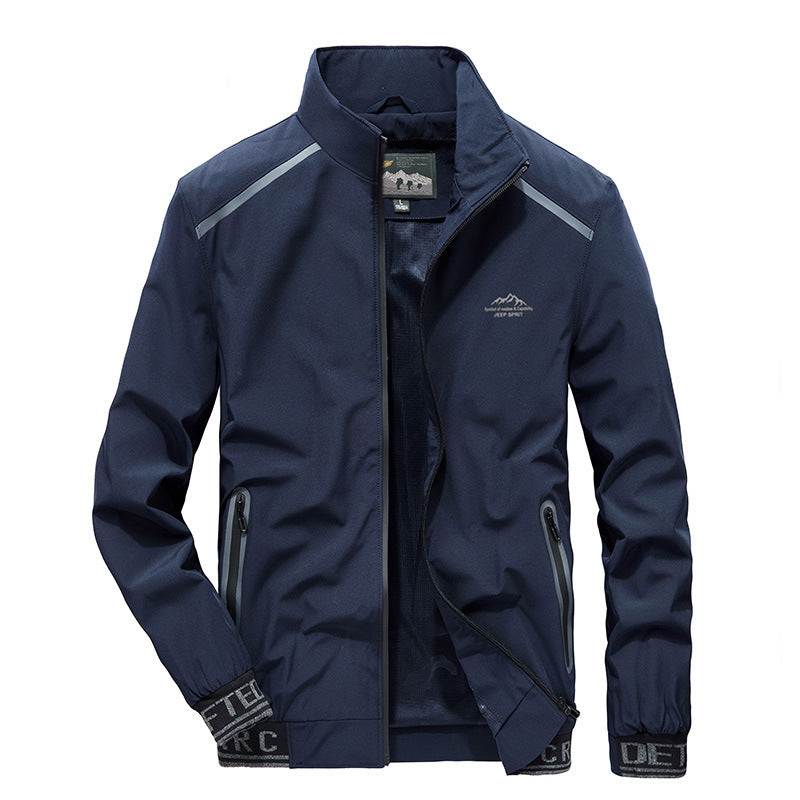 Men's Breathable Softshell Outdoor Jacket with Reflective Details, Zip Pockets, and Stand-up Collar Mune Fashion