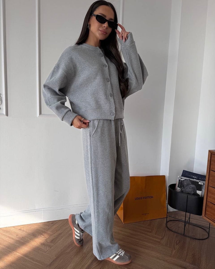 Women's Buttoned Cropped Lounge Set with Oversized Cardigan and High-Waisted Wide-Leg Jogging Pants Mune Fashion
