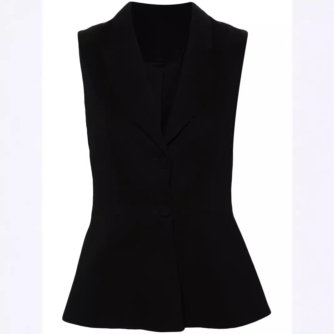 Women's Sleeveless Tailored Blazer Vest with Lapels and Shaping Seams Mune Fashion