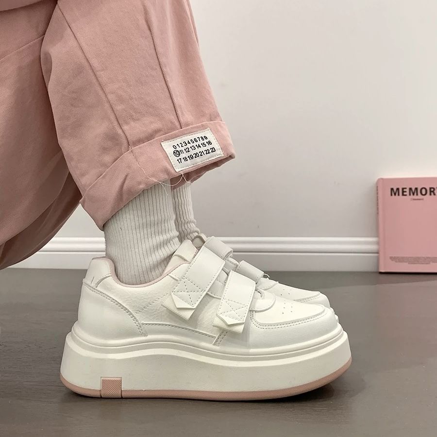 Women High-Quality Platform Sneakers with Practical Velcro Closure and Luxurious Comfort Mune Fashion