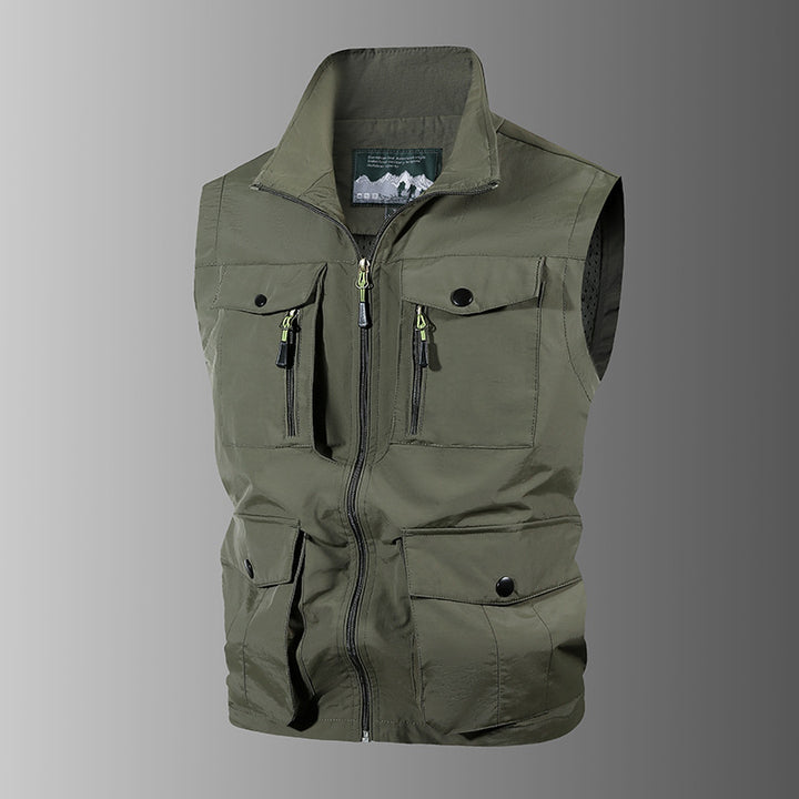 Men's multifunctional outdoor vest with multiple pockets and stand-up collar Mune Fashion