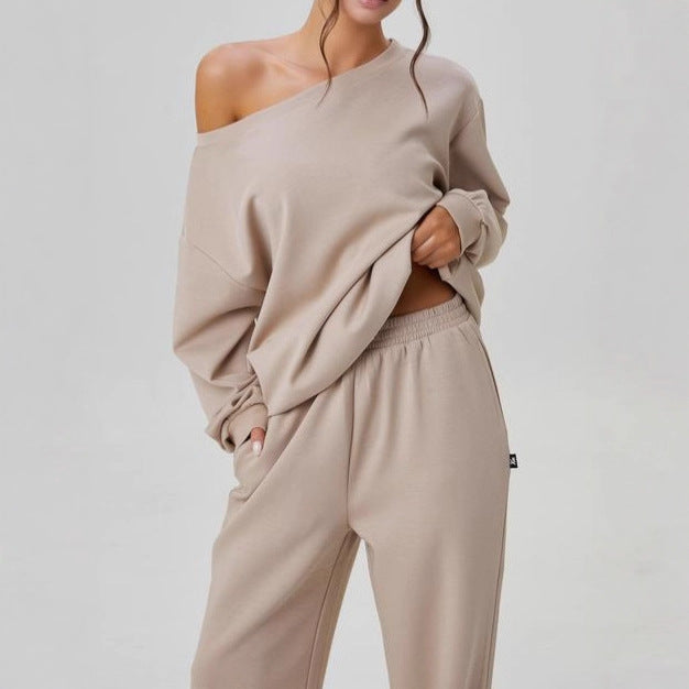 Women's nan legeres Lounge Set with one-sided shoulder detail and wide jogging pants Mune Fashion