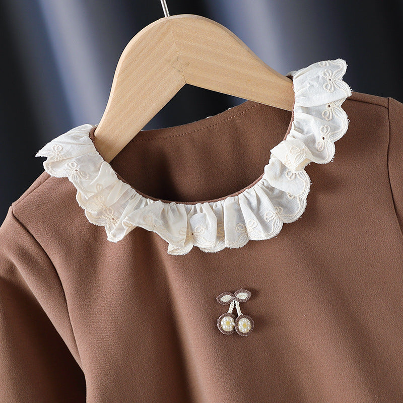 Girl Long Sleeve Shirt with Ruffled Collar and Charming Application Detail Mune Fashion