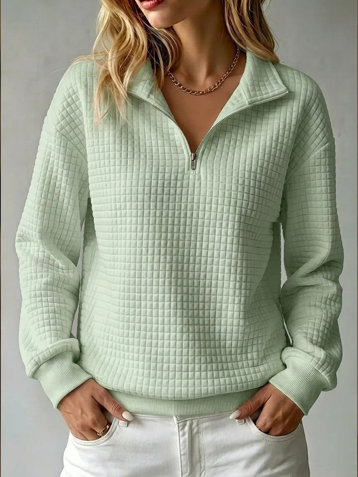 Women's Quilted Fleece Pullover with Half Zipper and Stand-Up Collar Mune Fashion