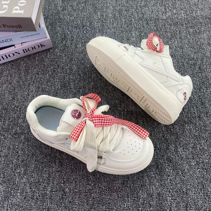 Women's sneakers with cute animal design and fluffy details Mune Fashion