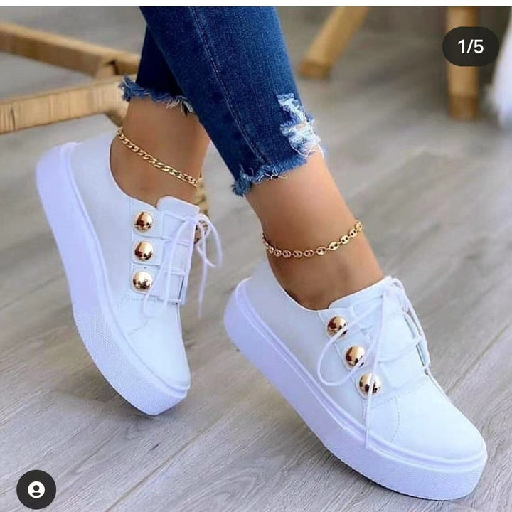 Women's Platform Sneakers with Decorative Metal Buttons and Thick Comfort Sole Mune Fashion