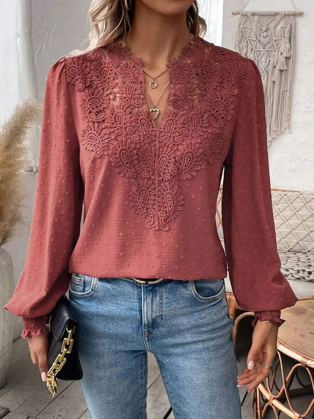 Women blouse with v-neck lace appliqué, structured dot, gathered cuffs and slightly tailored silhouette Mune Fashion