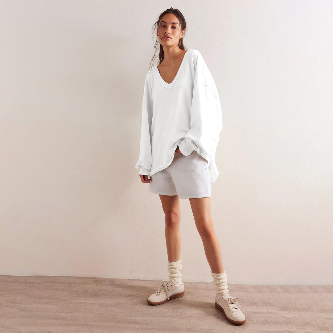 Women's Oversized V-Neck Sweatshirt with Casual Fit Mune
