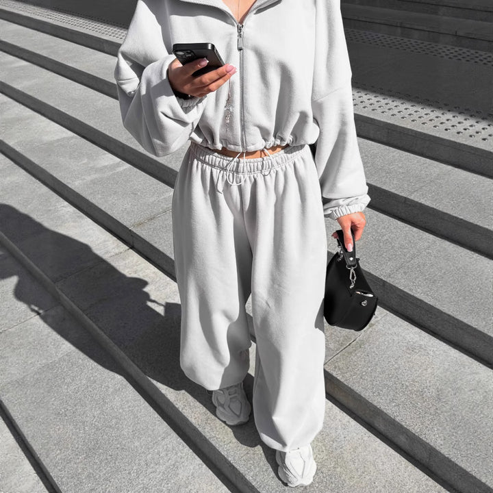 Women's oversized hooded jacket with zipper and loose jogger lounge set Mune Fashion
