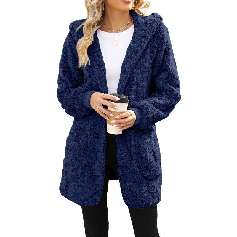 Women's cozy hooded long jacket made of teddy fleece with patch pockets and textured check pattern Mune Fashion