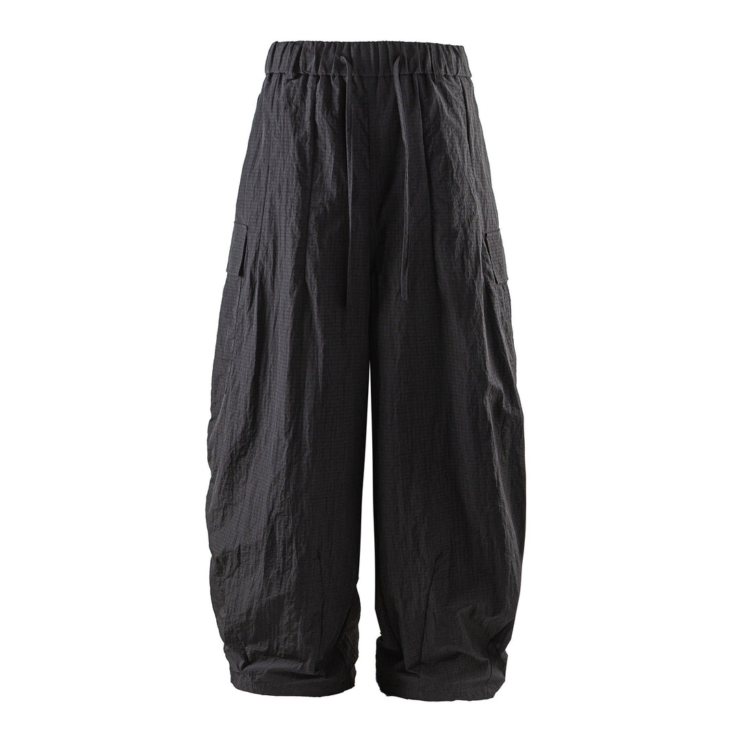 Men's Lightweight Crinkle-Effect Cargo Jogging Pants with Elastic Waistband and Drawstring Mune Fashion