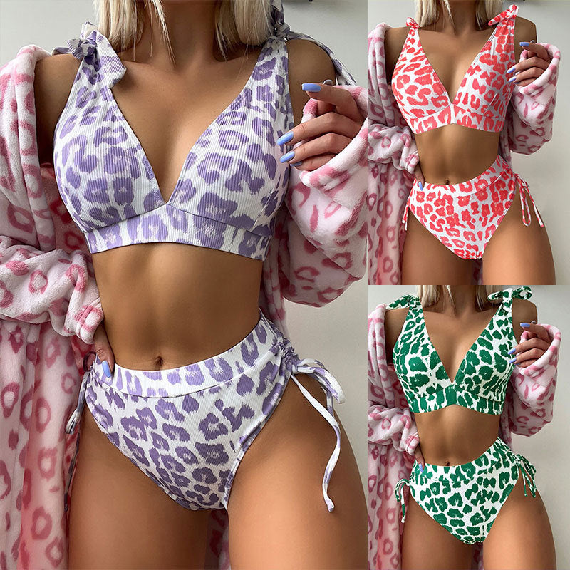 Women's high-cut bikini with sporty design and playful ties Mune Fashion