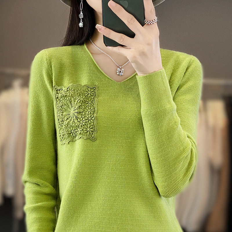 Women's Cashmere-Look V-Neck Sweater with Floral Crochet Appliqué Mune Fashion
