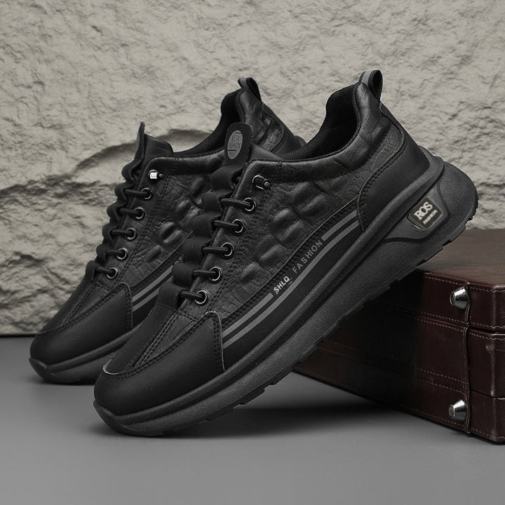 Men's comfort sneakers with sturdy platform sole and padded shaft Mune Fashion