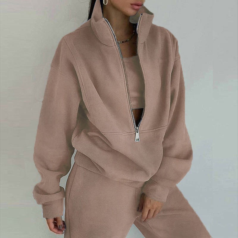 Ladies nan short half-zip sweatshirt and jogging pants set with stand-up collar, oversized cut and soft French terry Mune Fashion