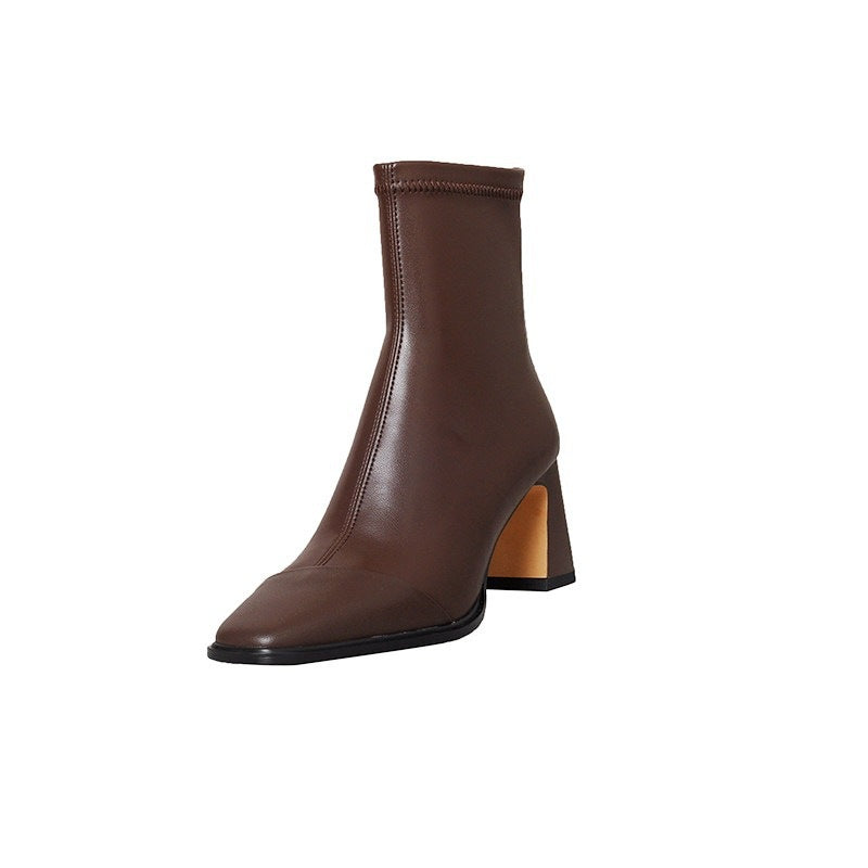 Ladies ankle boots with seamless shaft and sculptural block heel Mune Fashion