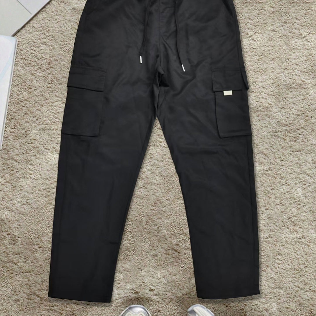 Men's loose cargo casual pants made of lightweight functional fabric with large flap pockets Mune Fashion