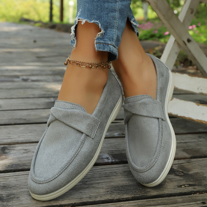 Women's Comfortable Moccasins with Cross Band Mune Fashion
