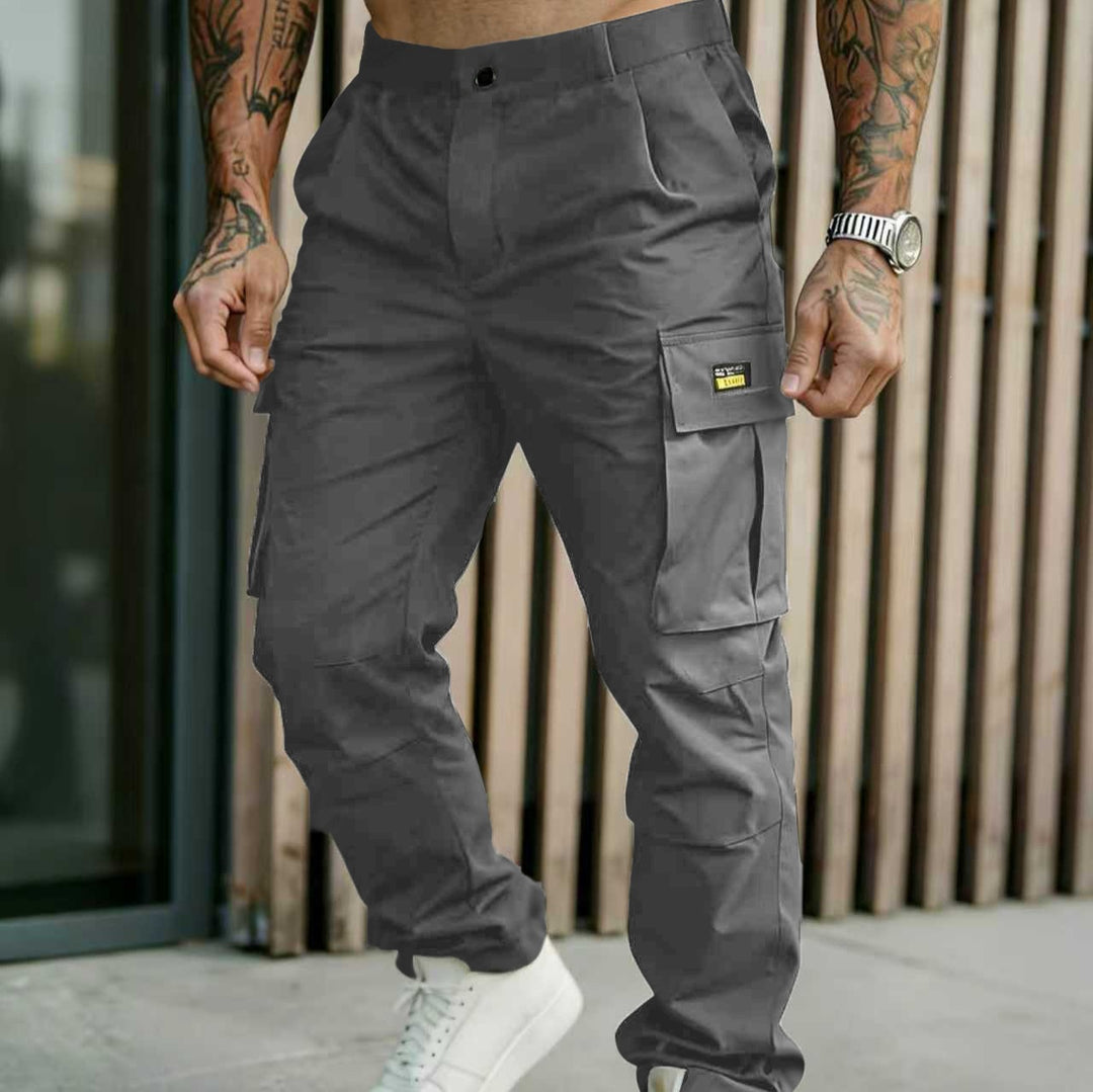 Men's cargo pants with tapered leg and multifunctional pockets Mune Fashion