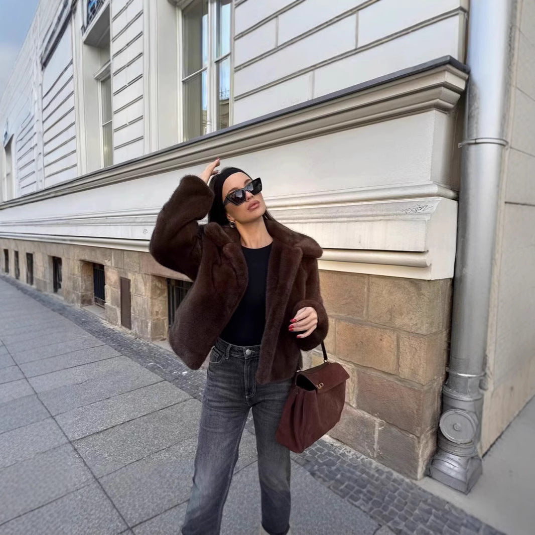 Women's Short Boxy Faux Fur Blouson with Classic Lapel Collar and Silky Lining Mune Fashion