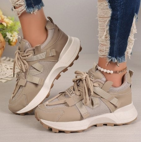 Women Chunky Plateau Sneaker with breathable mesh and mounted straps Mune Fashion