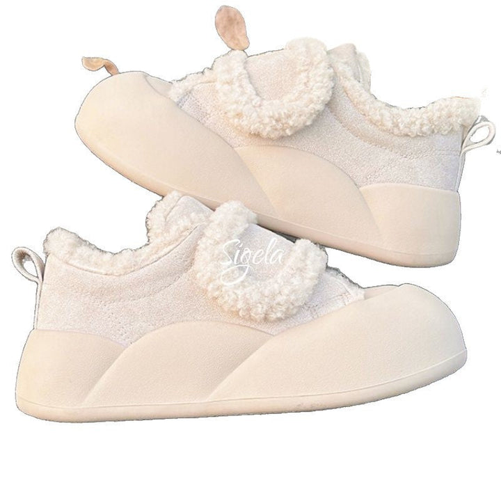 Women Comfortable and Stylish Sneakers with Suede Details Mune Fashion