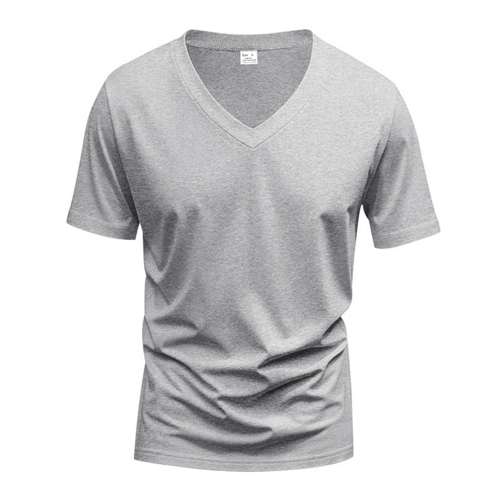 Men's V-neck T-shirt made of breathable cotton blend with modern cut Mune Fashion