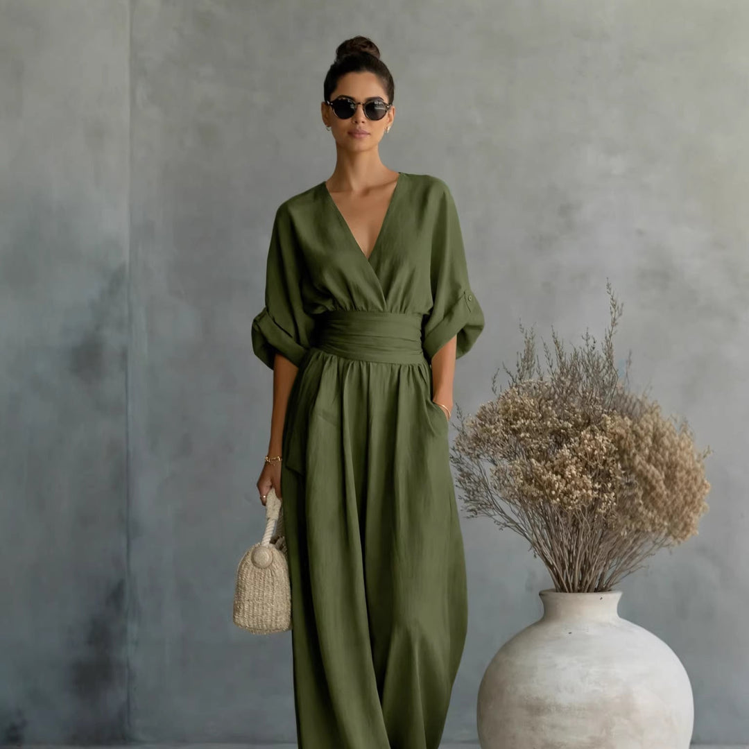 Women Wide Cut Jumpsuit with Elegant Draping and V-Neck Mune Fashion
