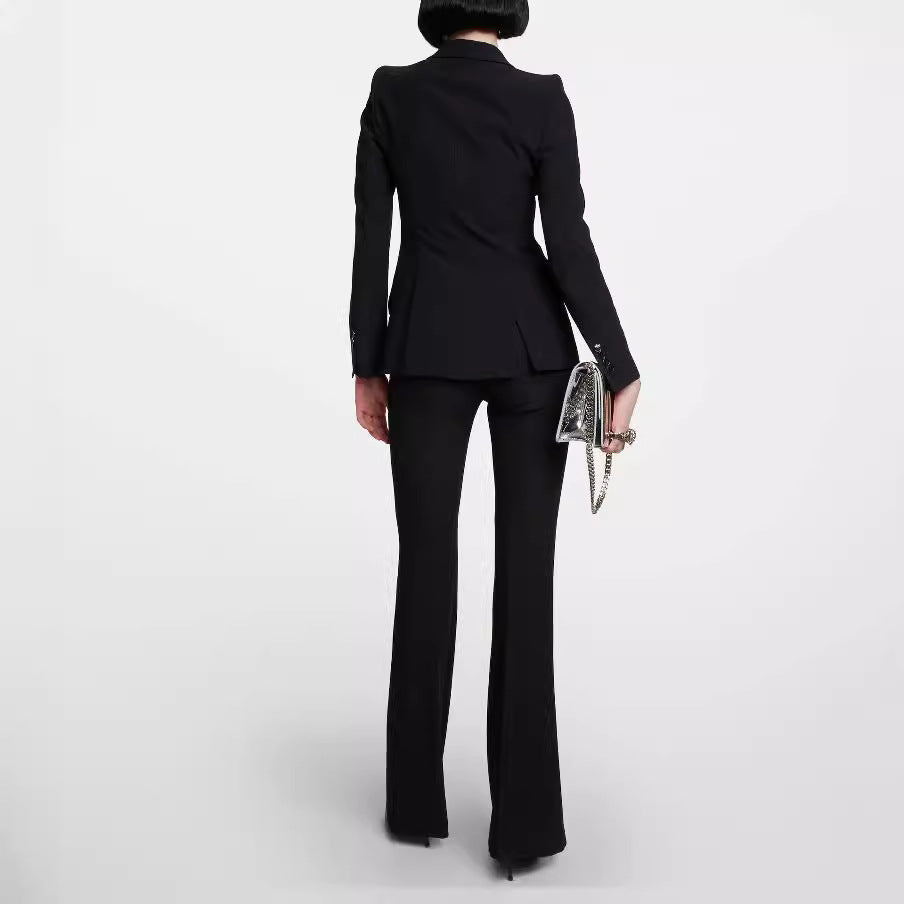 Women's Tailored Single-Breasted Blazer with Sculpted Shoulder and Tailored Cut Mune Fashion