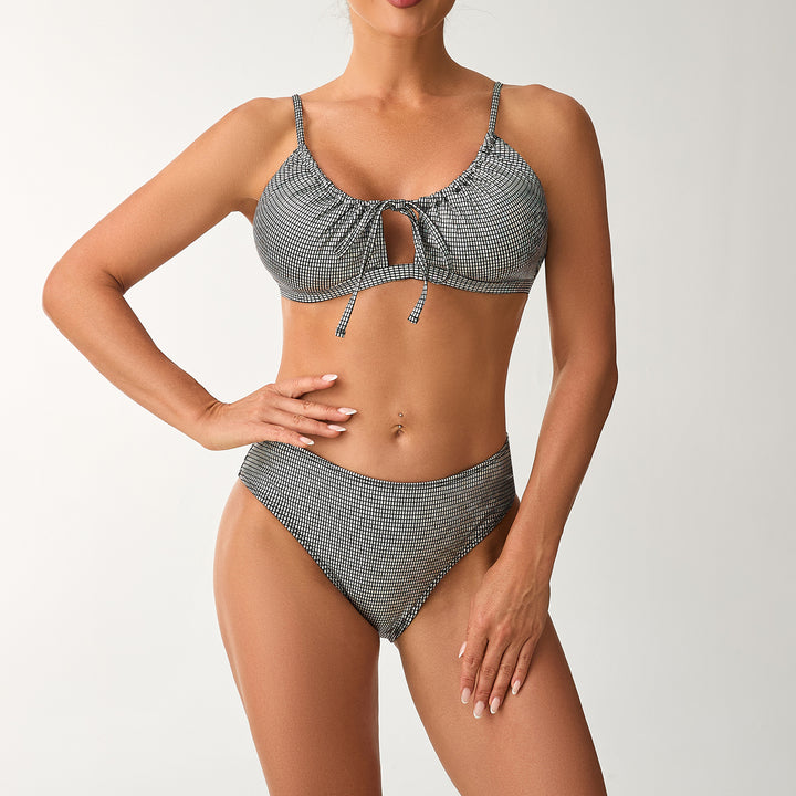 Ladies high-waisted bikini set with adjustable top and ruffle details Mune Fashion