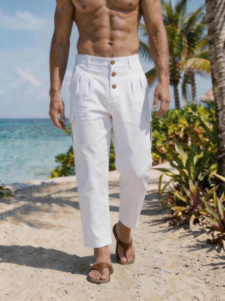 Men's pleated cargo pants with button closure, applied cargo pockets, and cropped leg Mune Fashion