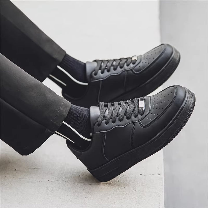Unisex minimalist Court Sneaker with perforated toe cap and padded comfort insole Mune Fashion