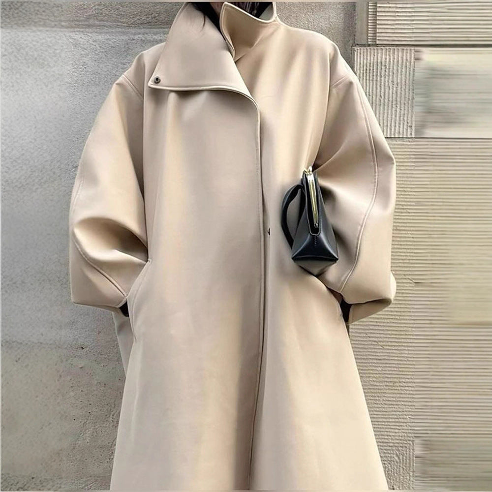 Ladies coat in minimalist midi cut with stand-up collar and concealed button placket Mune Fashion