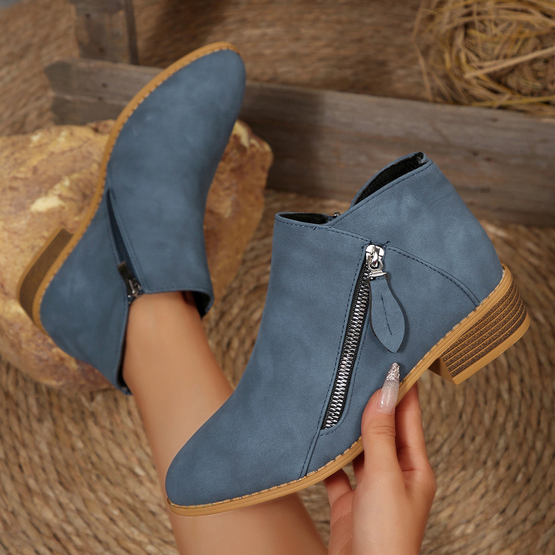 Women's Short Ankle Boots with Side Zipper and Stacked Block Heel Mune Fashion