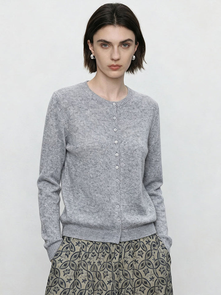 Women's fine knit cardigan with round neckline and continuous button placket Mune Fashion