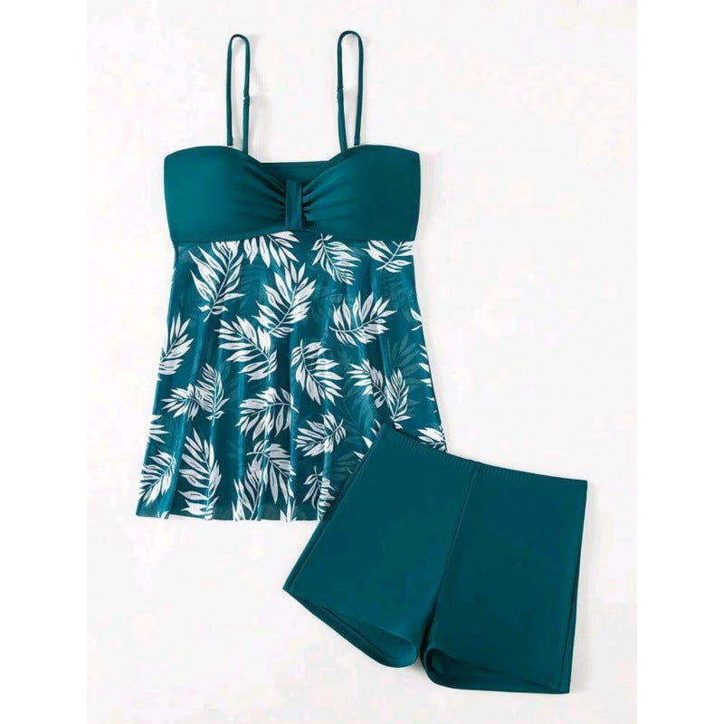 Women's tankini set with floral design and sporty shorts Mune Fashion