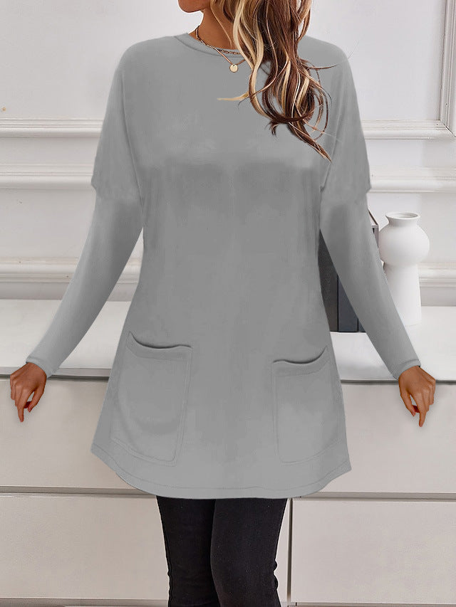 Women's Longline Fine Knit Tunic with Round Neckline and Patch Pockets Mune Fashion