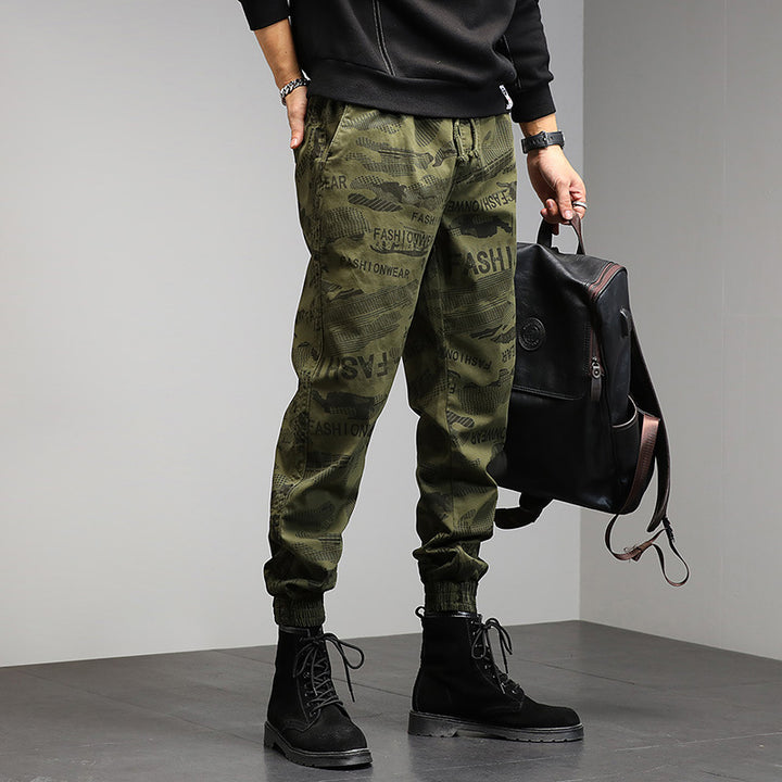 Herren Camouflage-Joggerhose mit Tunnelzug, elastischen Bündchen und Statement-Prints Mune Fashion