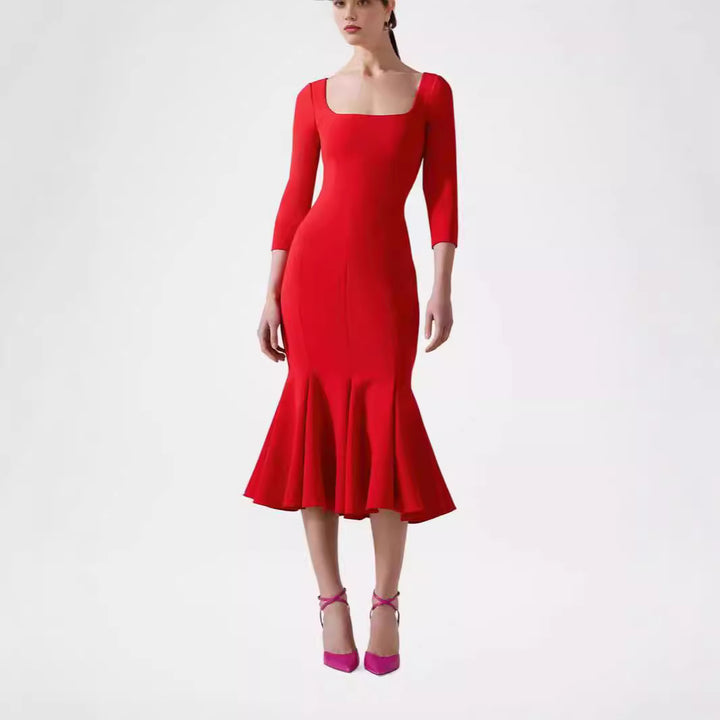 Women's Figure-Hugging Midi Dress with Square Neckline and Mermaid Hem Mune Fashion