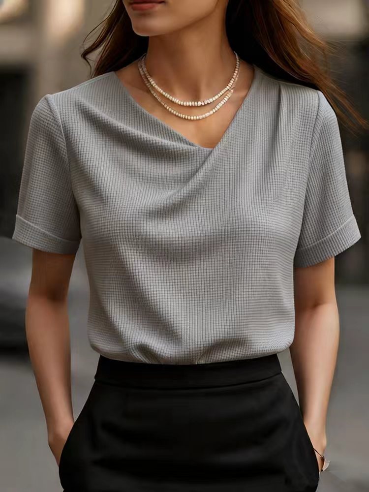 Women's wrap top with textured design Mune Fashion
