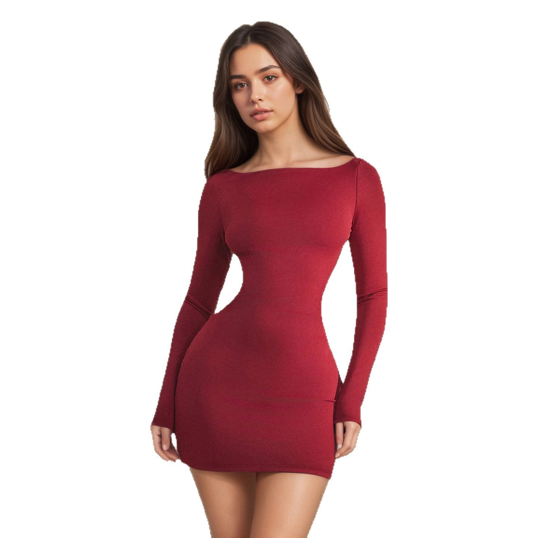 Women's figure-hugging cut-out mini dress with tailored sides and long sleeves Mune Fashion