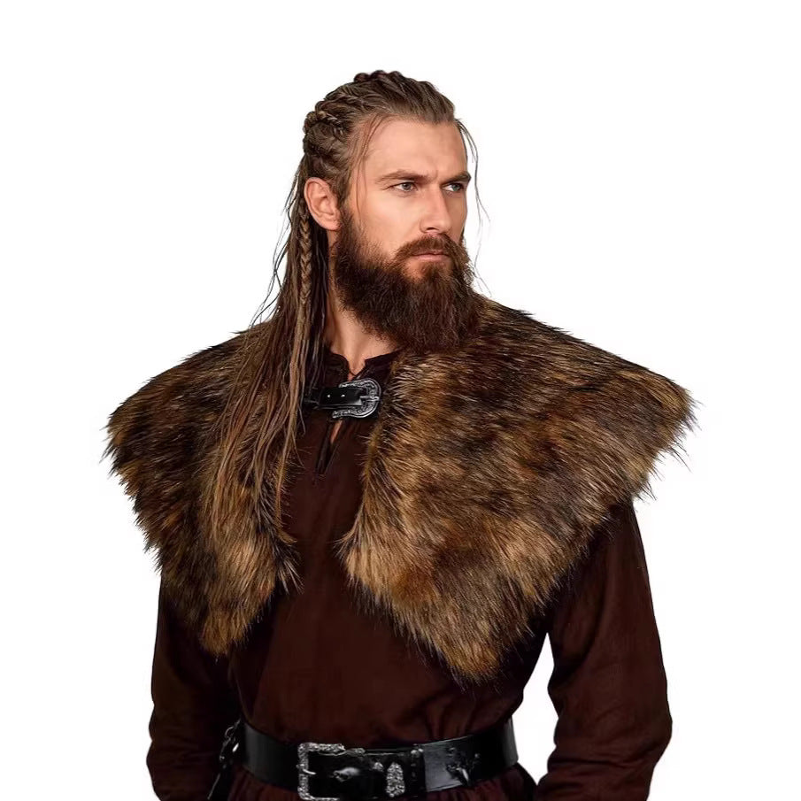 Men's shoulder cape made of faux fur in Viking style with adjustable buckle closure Mune Fashion
