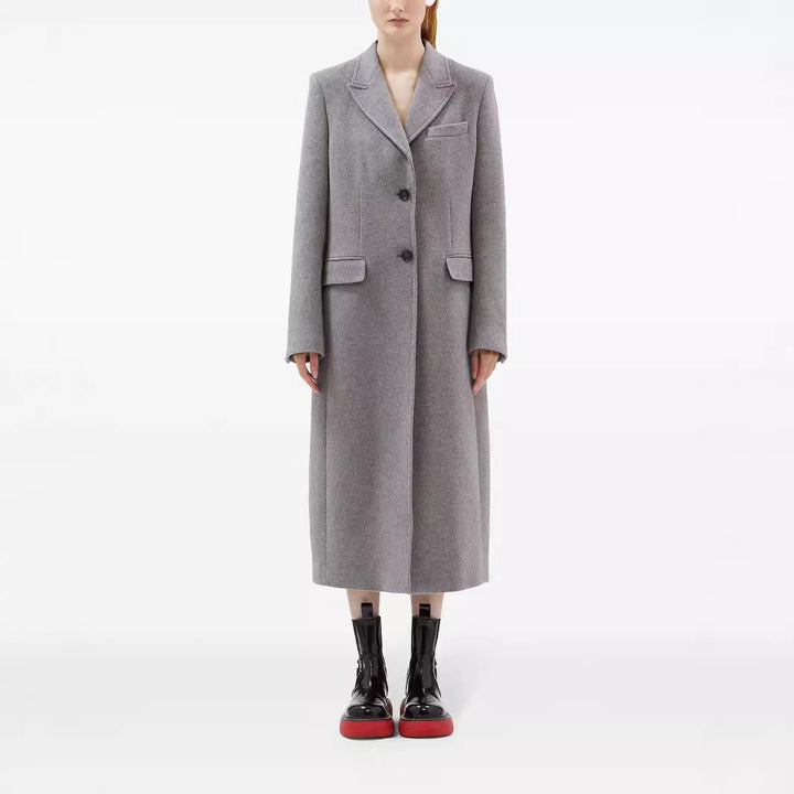 Women Maxilength Single-Breasted Long Coat in Minimalist Tailoring with Flap Pockets Mune Fashion