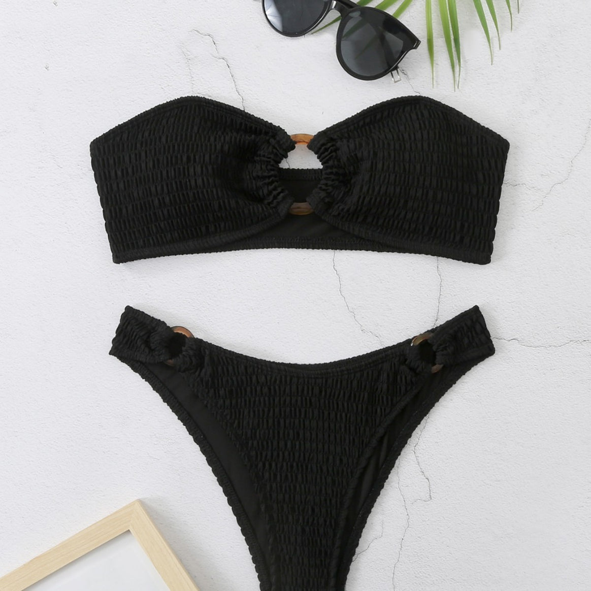 Women's bikini set with textured bustier top and high-cut bottoms Mune Fashion