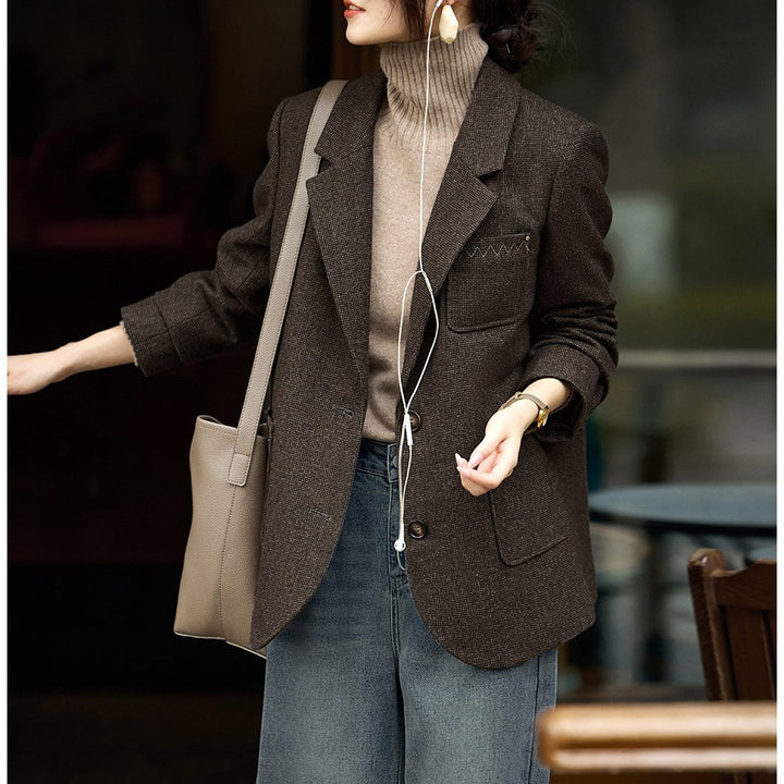 Women Modern Cut Blazer with Textured Fabric Mune Fashion