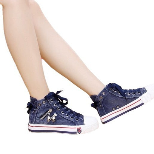 Women high sneakers in denim look with side zipper and decorative pendants Mune Fashion