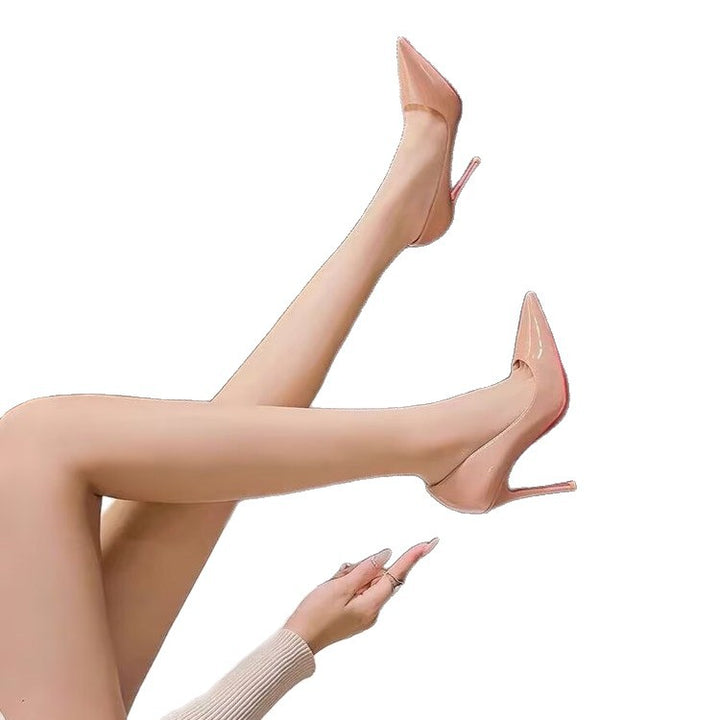 Ladies high-gloss patent pumps with pointed toe and slim stiletto heel Mune Fashion