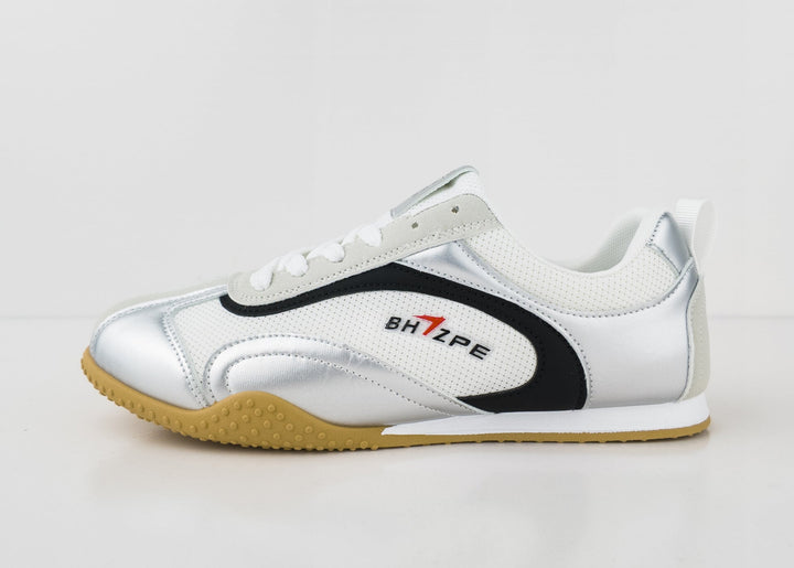 Women's sporty leisure shoes with non-slip sole and breathable structure Mune Fashion